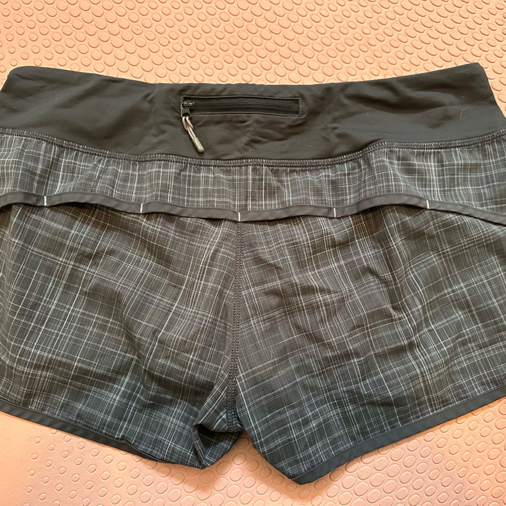 Lululemon Speed Short - Picture 2 of 3